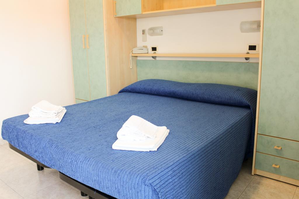 Hotel Buda Bellaria-Igea Marina Phòng bức ảnh