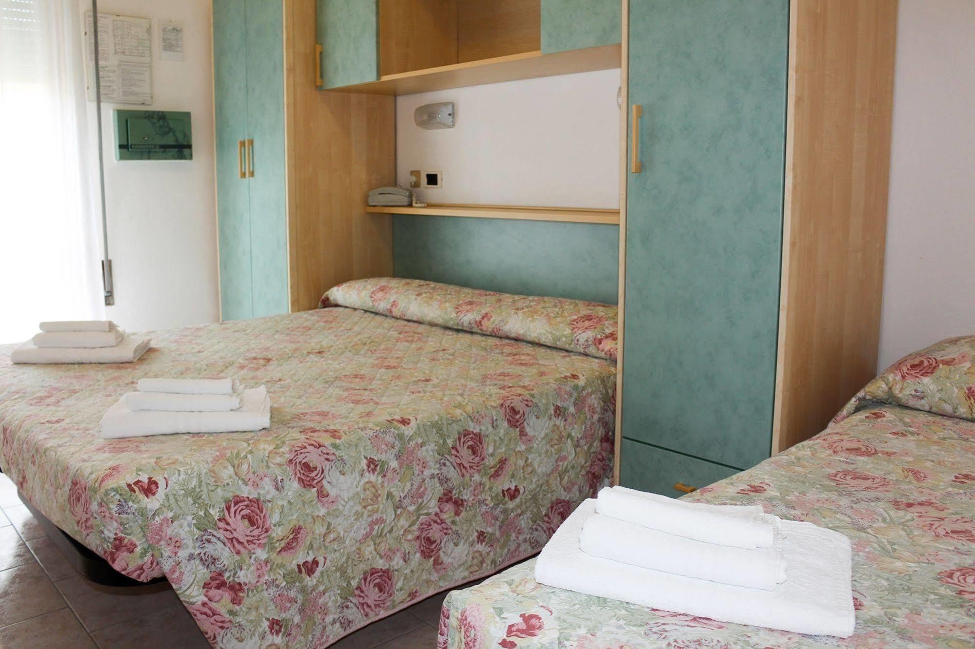 Hotel Buda Bellaria-Igea Marina Ngoại thất bức ảnh